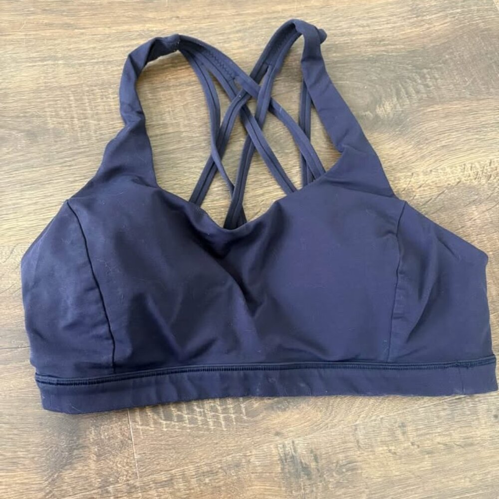 Size 8 Lululemon Free To Be Serene Bra